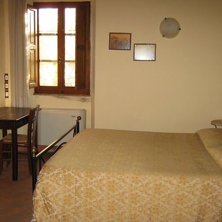 Agriturismo Il Sasso Montepulciano Stazione Buitenkant foto