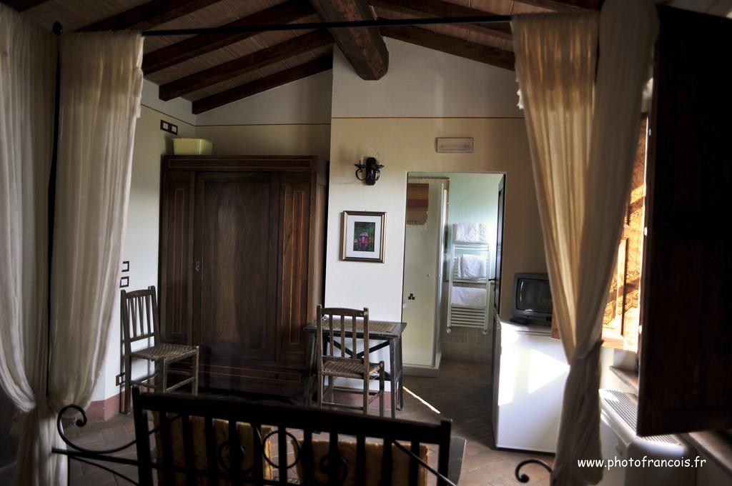 Agriturismo Il Sasso Montepulciano Stazione Kamer foto